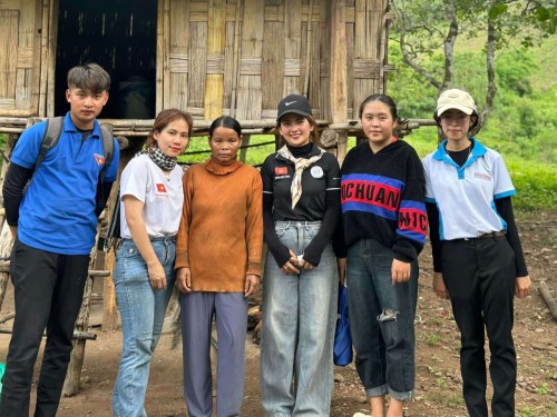 Trương Thị Bích Thảo "Trái tim nhân ái" lan tỏa yêu thương