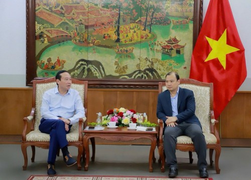 Phát huy tối đa sức mạnh của kiều bào trong lan tỏa văn hóa Việt Nam tại châu Âu