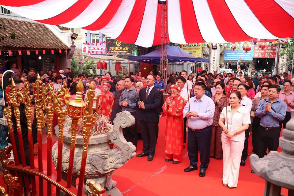 đình làng nam đồng