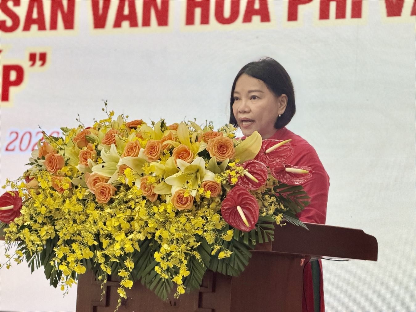Đc Thái Thị Lệ Hằng